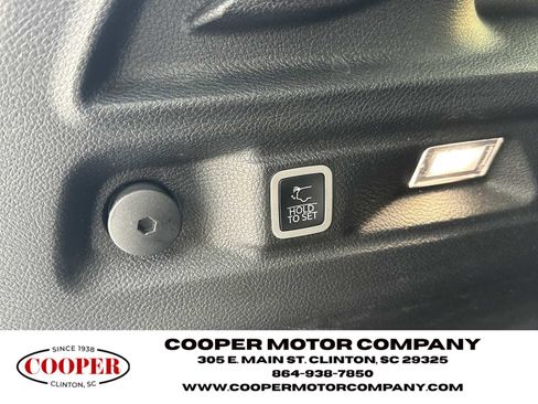 Used 2021 Jeep Grand Cherokee L Limited image 19