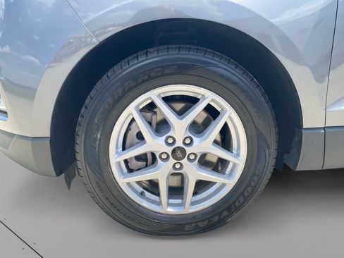 Used 2024 Ford Edge SEL AWD/4WD image 9