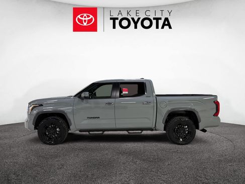 New 2026 Toyota Tundra Limited AWD/4WD image 3