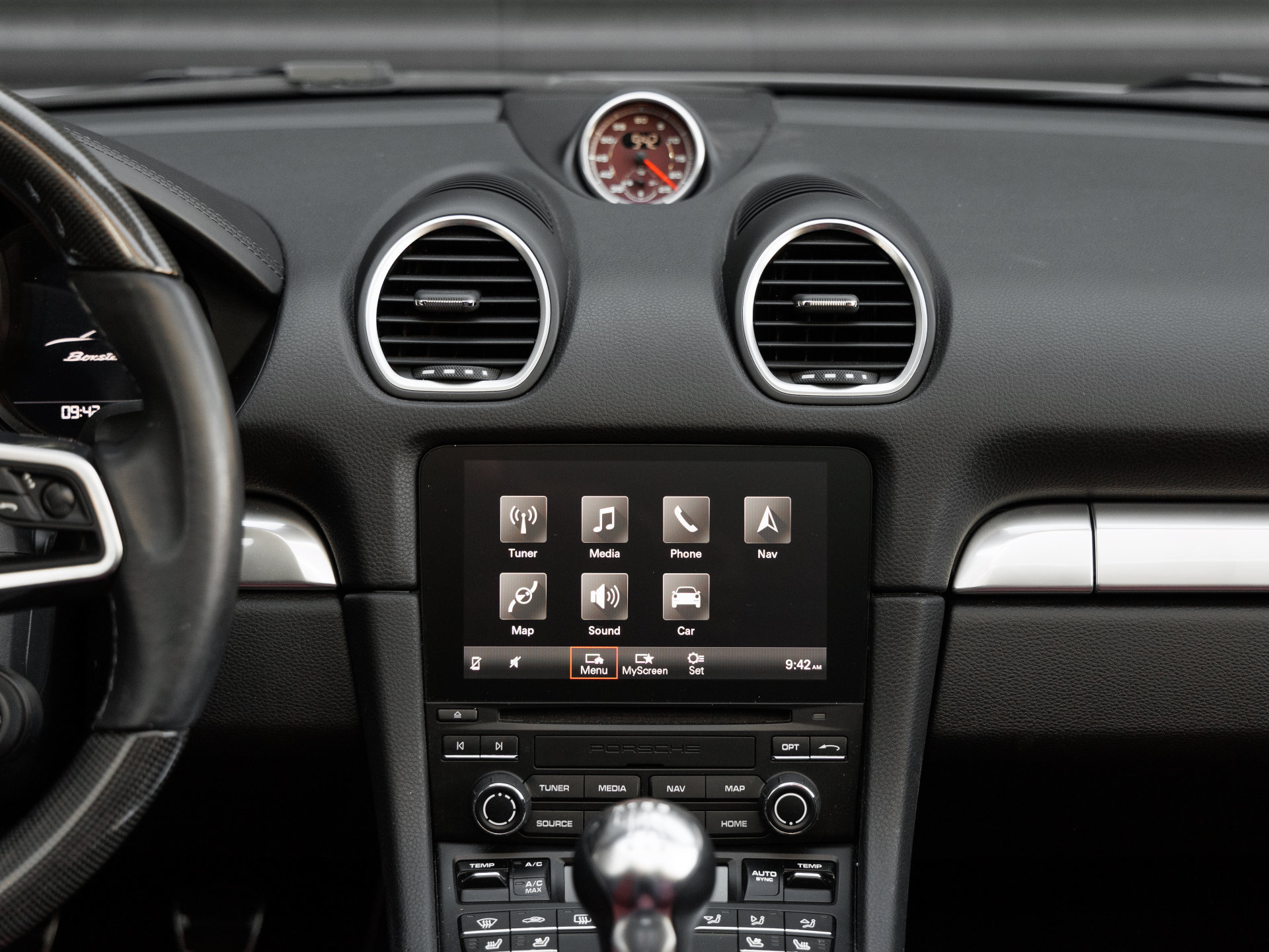 Certified 2025 Porsche 718 Boxster S RWD image 25