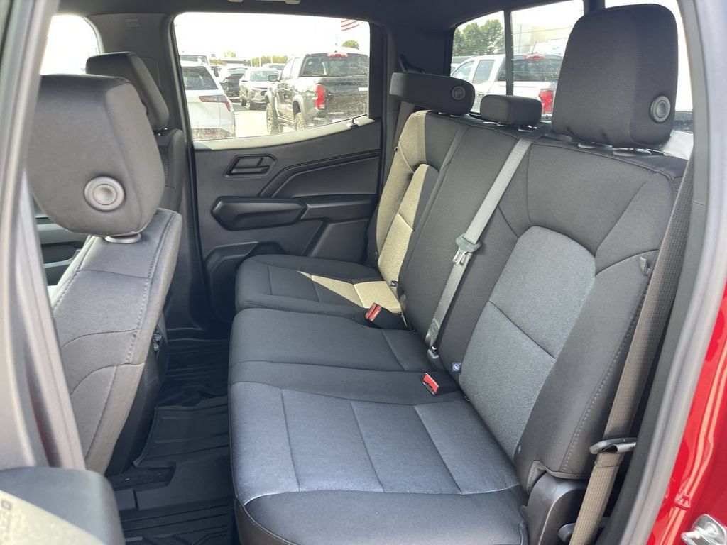 New 2026 Chevrolet Colorado Trail Boss AWD/4WD image 21