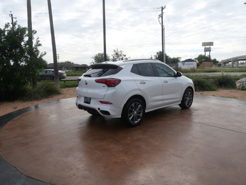 Used 2023 Buick Encore GX Select w/ Sport Touring Package image 2