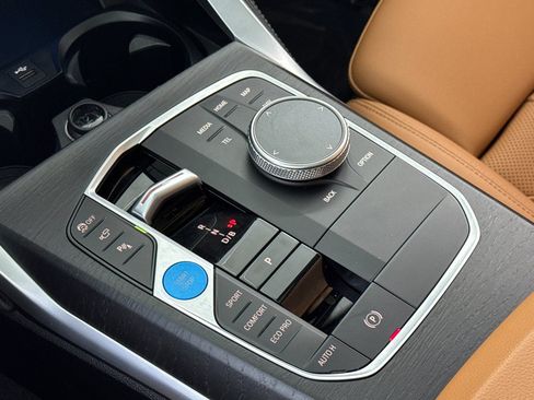 Used 2024 BMW i4 eDrive35 w/ M Sport Package RWD image 17