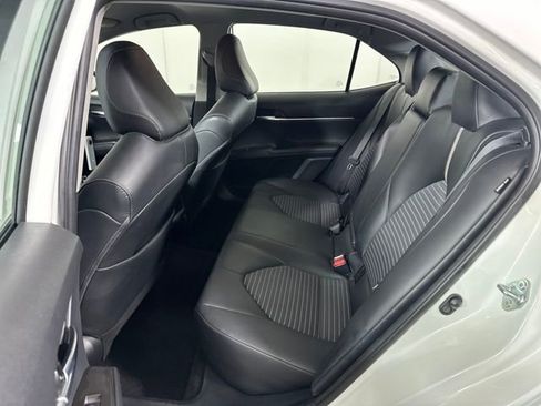 Used 2023 Toyota Camry SE image 25