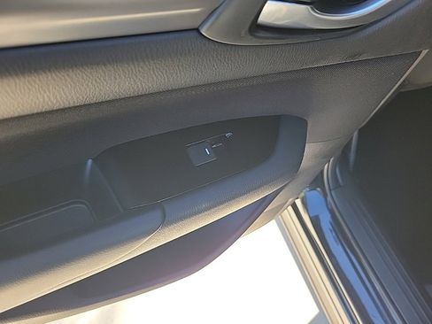 Used 2019 MAZDA CX-5 Sport image 11