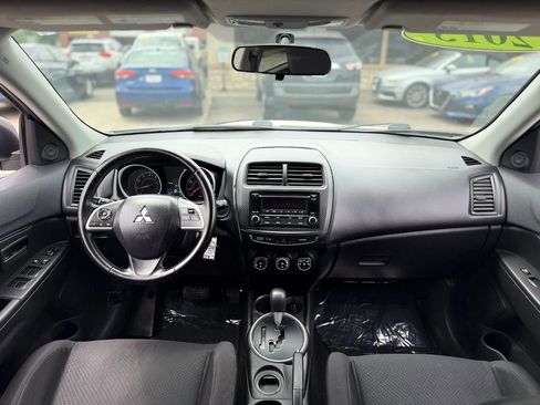 Used 2015 Mitsubishi Outlander Sport ES FWD image 33