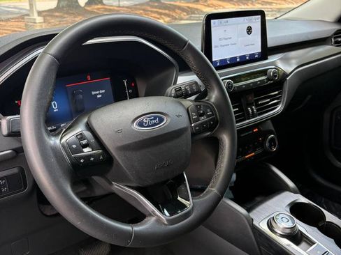 Used 2023 Ford Escape Active FWD image 11
