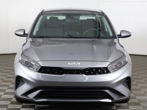 Used 2023 Kia Forte LXS image 9