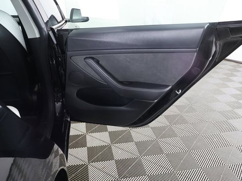 Used 2022 Tesla Model 3 Performance image 25