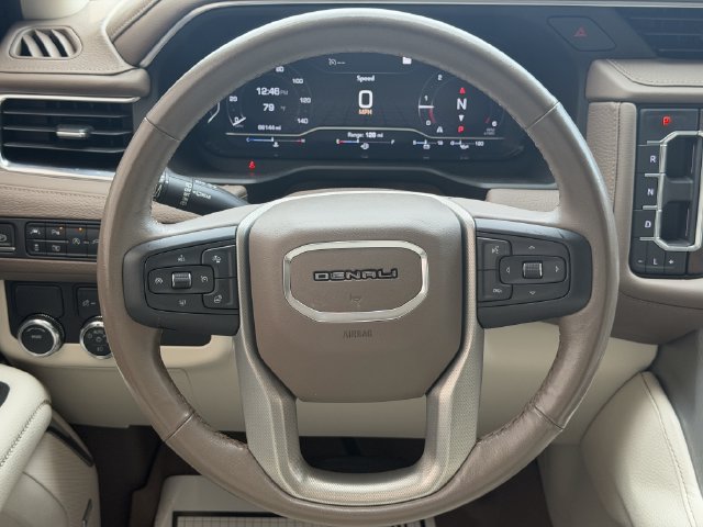 Used 2022 GMC Yukon Denali RWD image 27