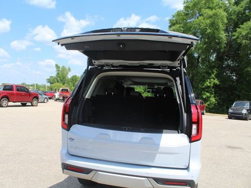 New 2026 Ford Expedition Platinum w/ Driver's Package AWD/4WD image 16