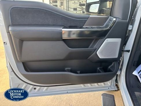 New 2026 Ford F250 Platinum w/ Tremor Off-Road Package image 10