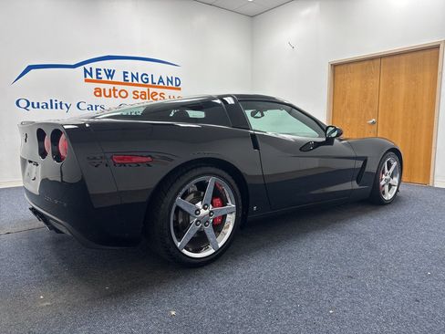 Used 2008 Chevrolet Corvette Coupe w/ Preferred Equipment Group RWD image 4
