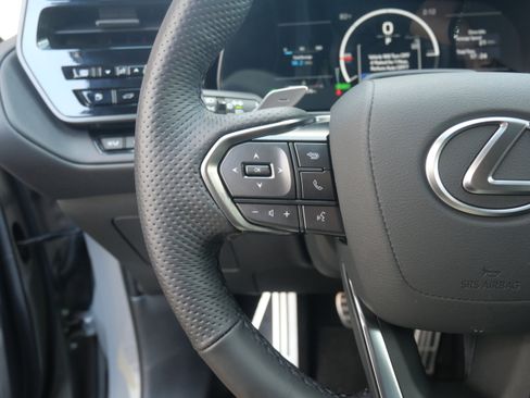 Used 2025 Lexus TX 500h AWD image 24