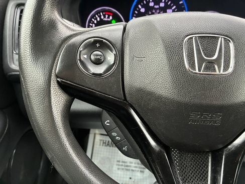 Used 2019 Honda HR-V LX image 23