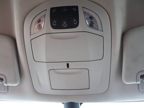 Used 2023 Chrysler Voyager LX FWD image 25