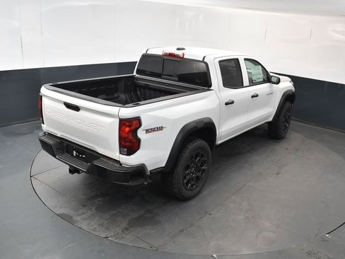 New 2026 Chevrolet Colorado Trail Boss AWD/4WD image 16