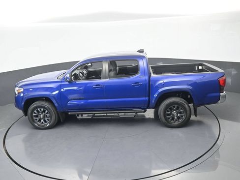 Used 2022 Toyota Tacoma SR5 RWD image 43