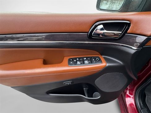 Certified 2021 Jeep Grand Cherokee Overland image 28