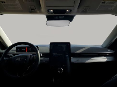 Used 2021 Ford Mustang Mach-E Premium image 23