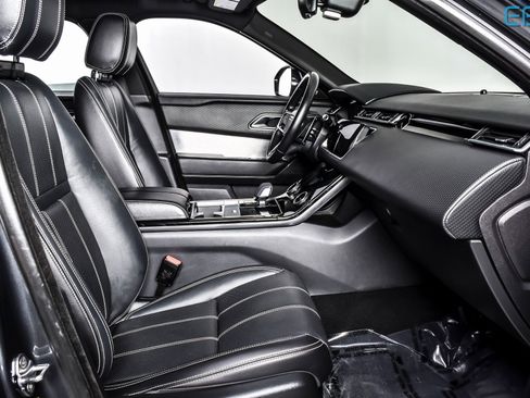 Used 2021 Land Rover Range Rover Velar R-Dynamic S image 25