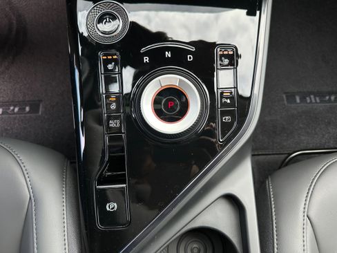 New 2025 Kia Niro Wind w/ Wind Preserve Package FWD image 41