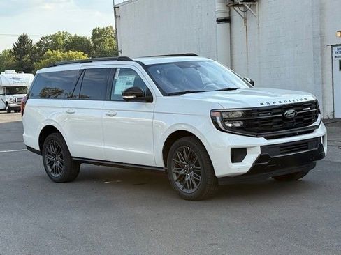 New 2025 Ford Expedition Max Platinum w/ Stealth Performance Package image 3