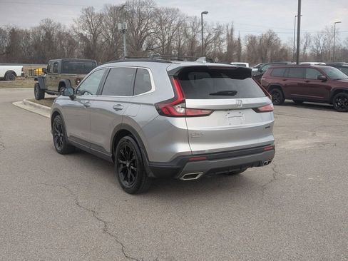 Used 2023 Honda CR-V Sport image 3