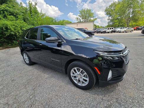 Used 2024 Chevrolet Equinox LT w/ Driver Convenience Package AWD/4WD image 10