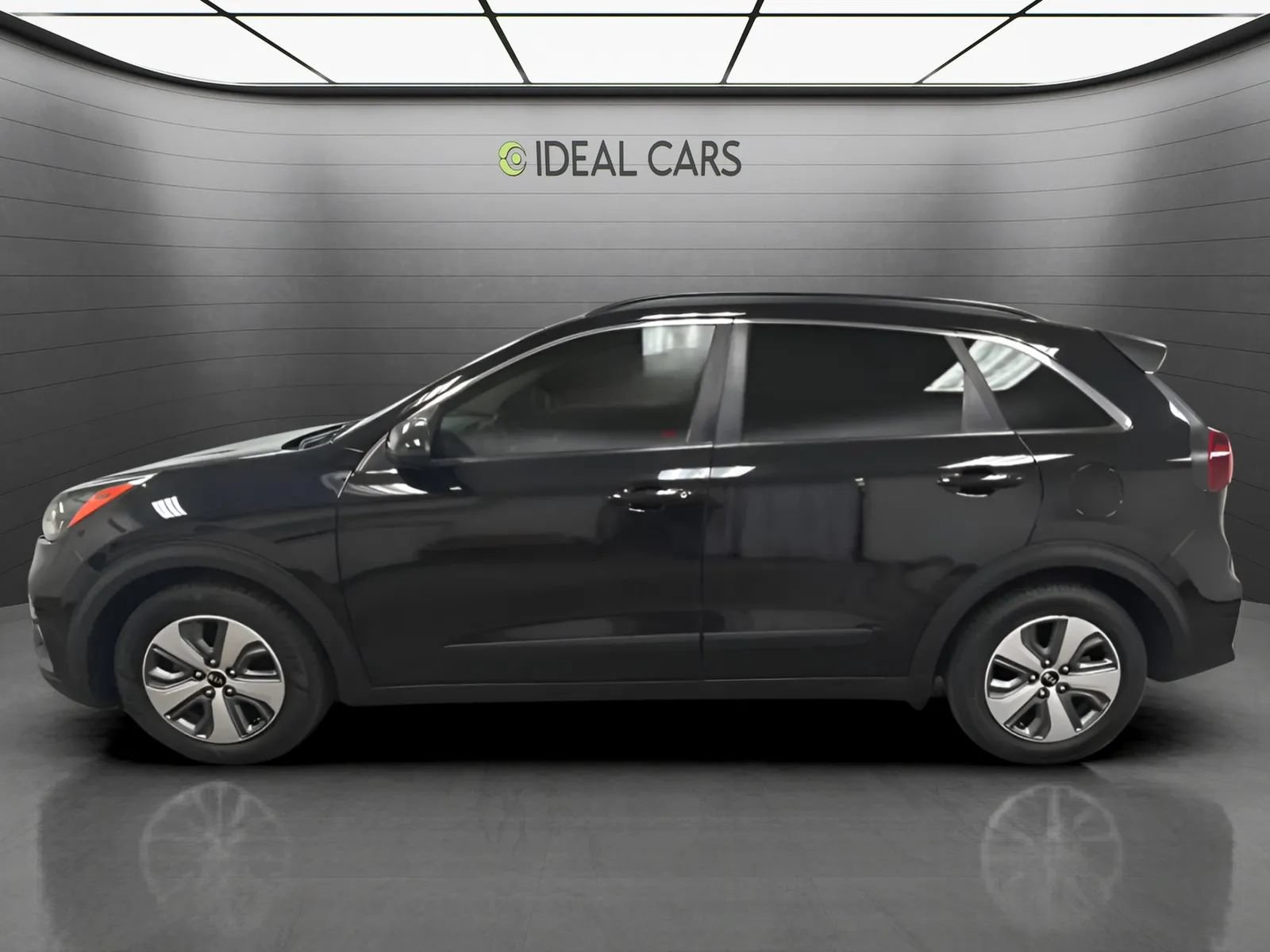 Used 2020 Kia Niro LX FWD image 8