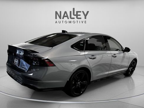 Used 2023 Honda Accord Sport image 5