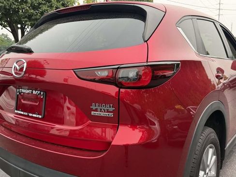 Used 2023 MAZDA CX-5 AWD 2.5 S w/ Select Package image 6