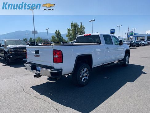Used 2018 GMC Sierra 3500 SLE AWD/4WD image 7