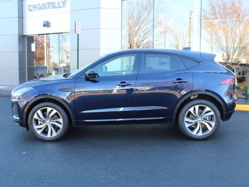 Used 2024 Jaguar E-PACE R-Dynamic SE image 6