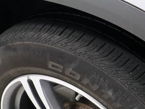 Used 2020 Mercedes-Benz GLC 300 4MATIC image 20