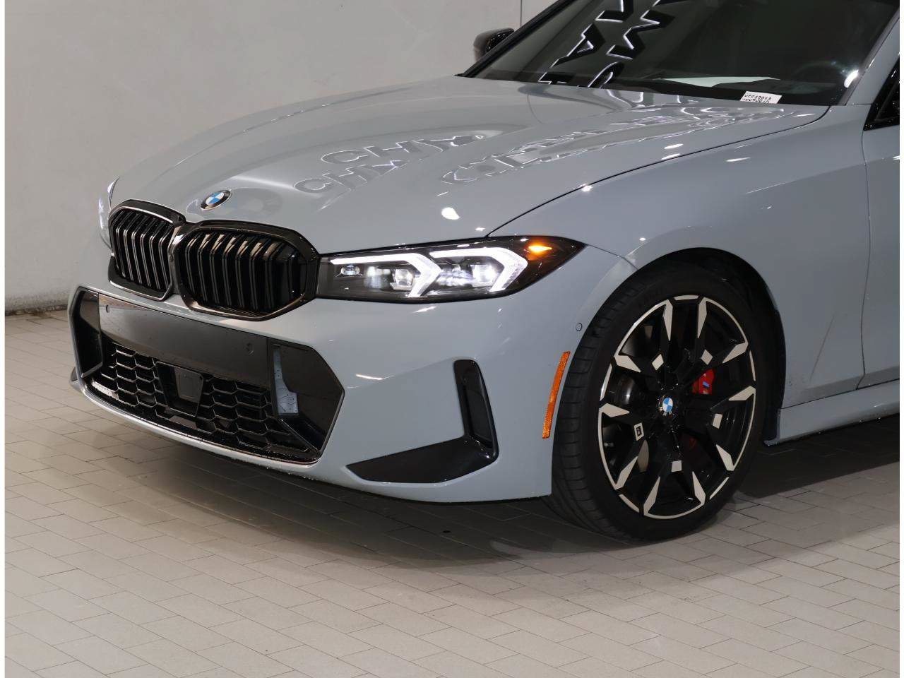 Used 2026 BMW 330i Sedan RWD image 2