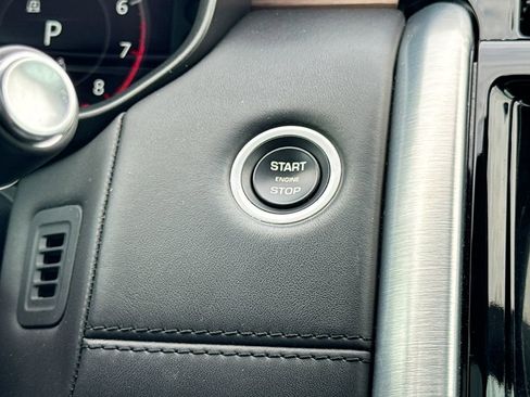 Used 2020 Land Rover Discovery HSE Luxury image 18