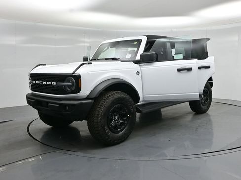 New 2026 Ford Bronco Outer Banks w/ Sasquatch Package image 31