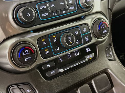 Used 2017 Chevrolet Tahoe LT AWD/4WD image 16
