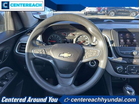 Used 2020 Chevrolet Equinox LS AWD/4WD image 13