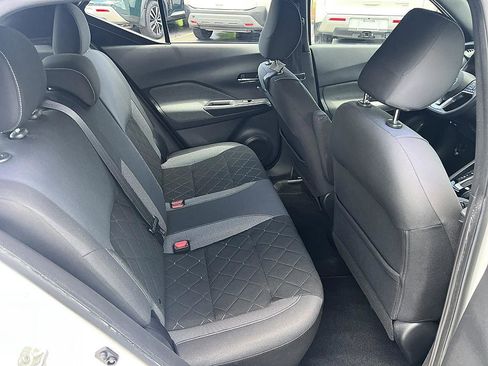 Used 2019 Nissan Kicks SV w/ Exterior Electronics Package FWD image 16