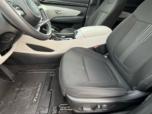 Used 2023 Hyundai Tucson SEL image 12