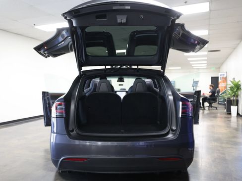 Used 2020 Tesla Model X Long Range AWD/4WD image 52