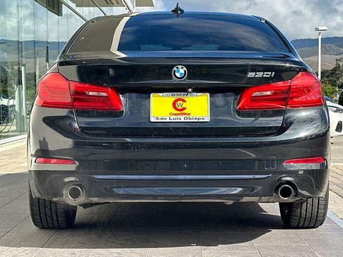Used 2018 BMW 530i image 4