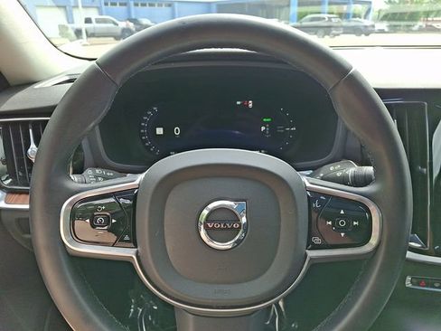 Used 2023 Volvo S60 T8 Plus AWD/4WD image 19