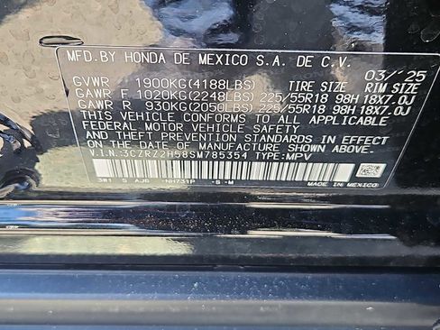 Certified 2025 Honda HR-V Sport image 30