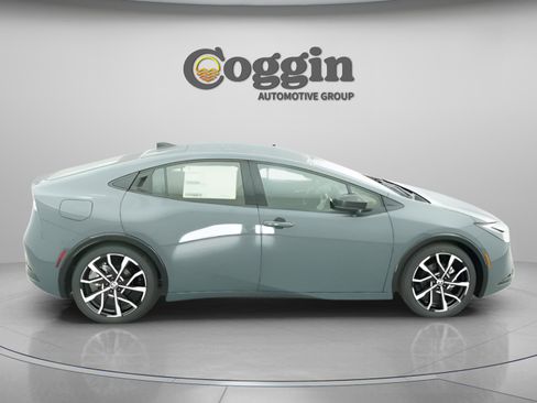 New 2026 Toyota Prius Plug-In Hybrid image 22