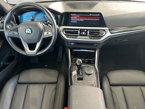 Used 2019 BMW 330i Sedan w/ Convenience Package RWD image 17