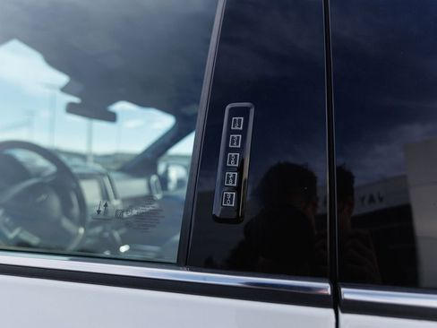 Certified 2020 Ford F150 Platinum image 48