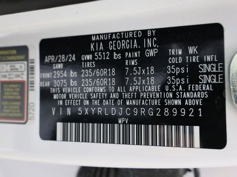 Used 2024 Kia Sorento S image 32